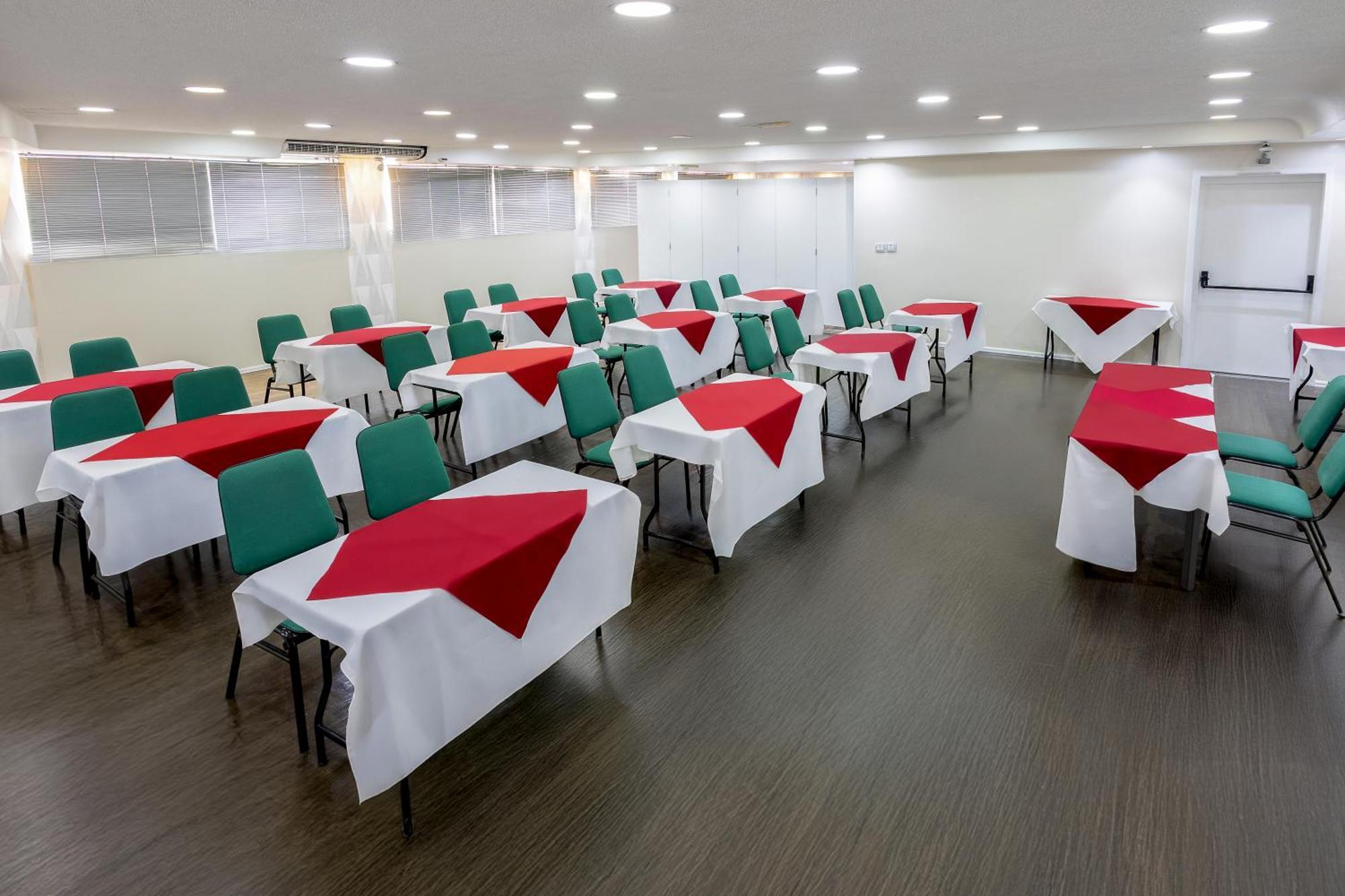 Hotel Euro Suite Sao Paulo By Nacional Inn - A 600 Metros Da Rua 25 De Marco Bagian luar foto